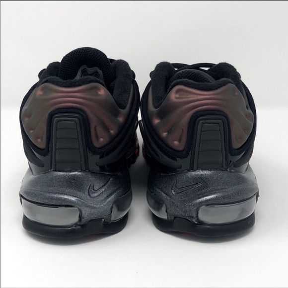Nike Air Max Deluxe SE Shoes main image 6